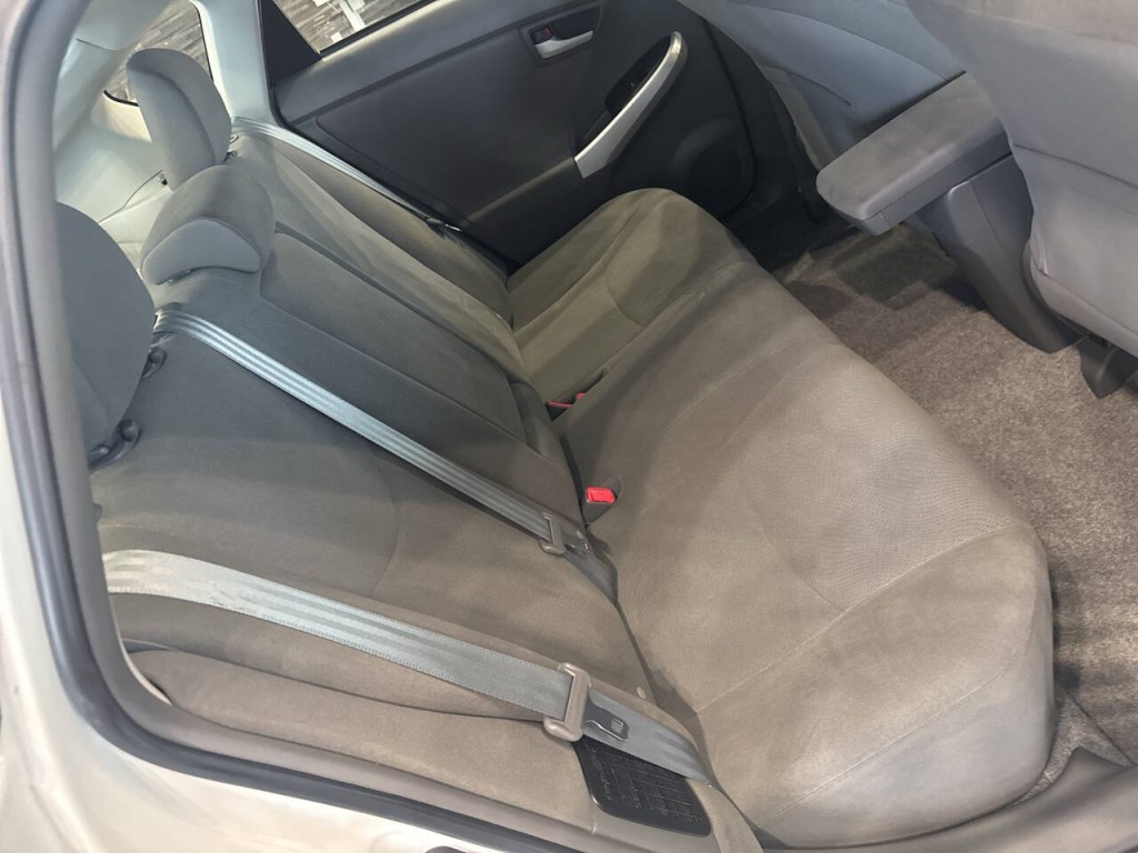 2010 Toyota Prius Image 19