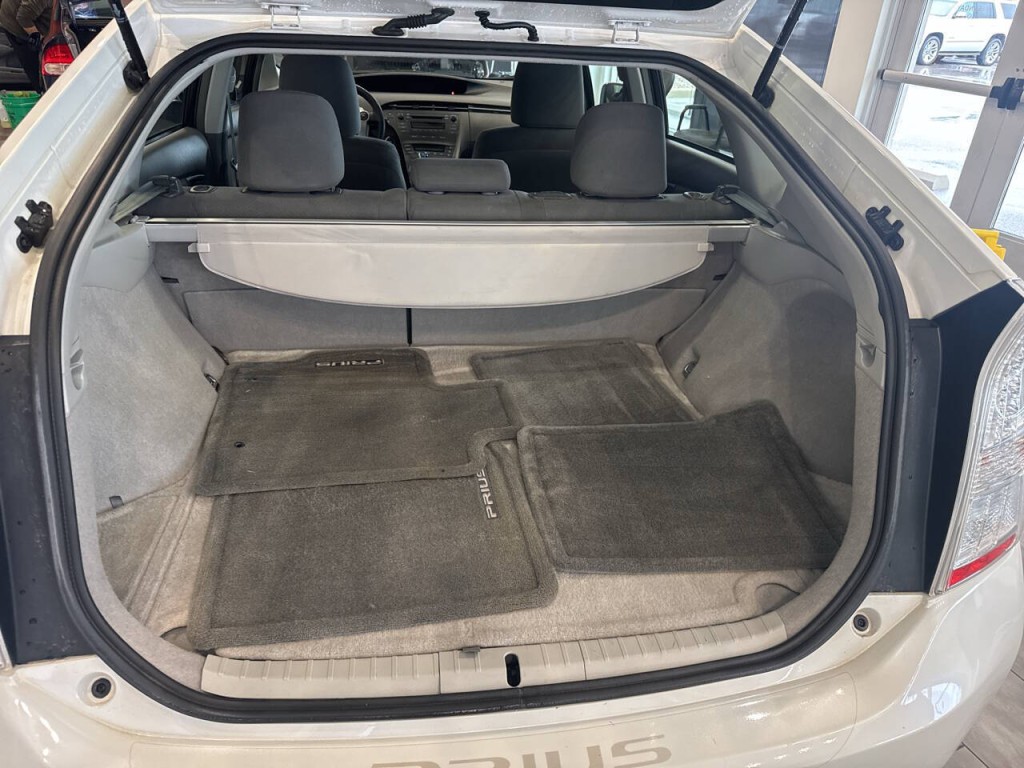 2010 Toyota Prius Image 20