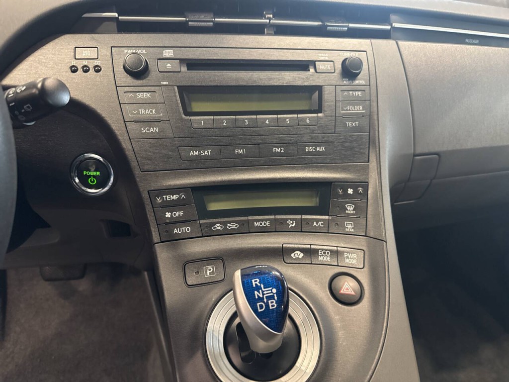 2010 Toyota Prius Image 27