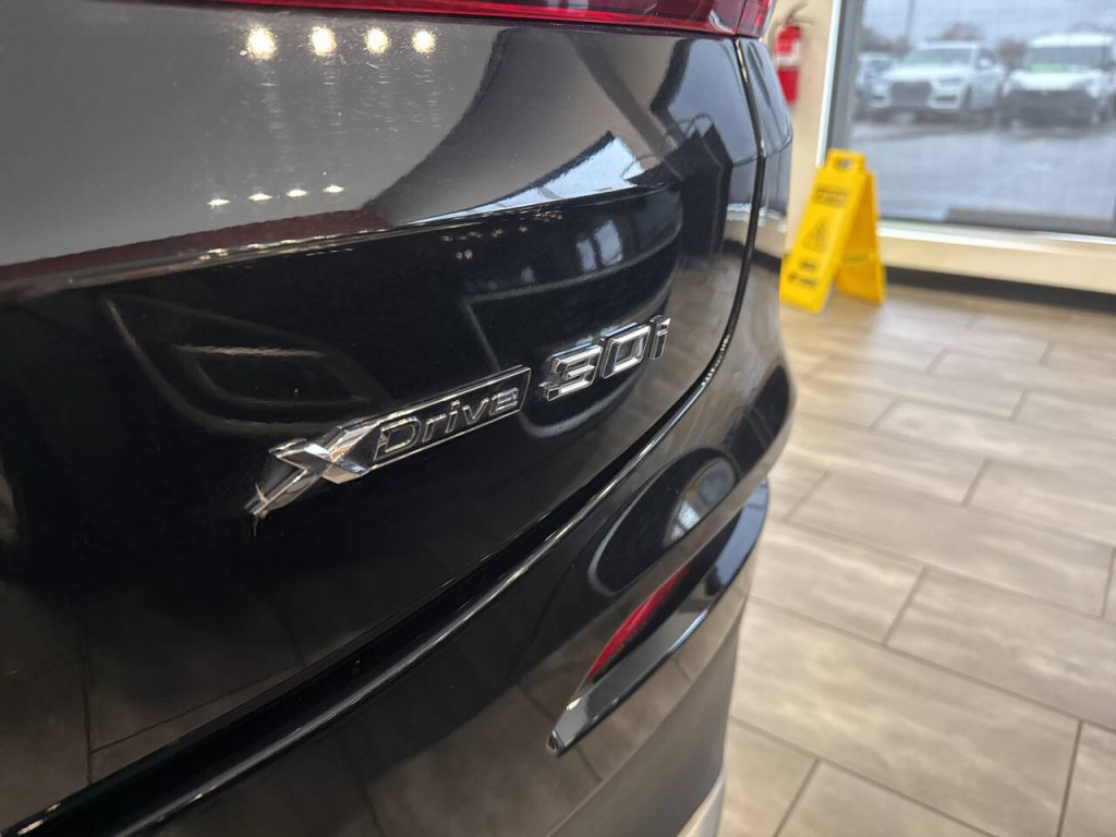 2019 BMW X4 Image 10