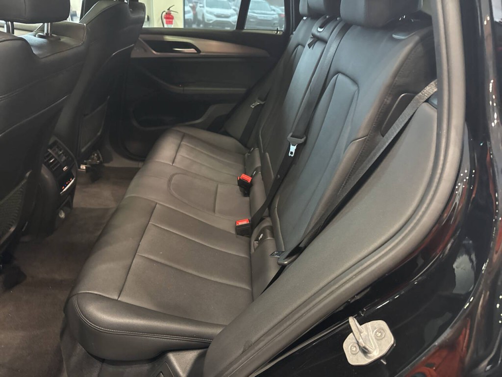 2019 BMW X4 Image 35