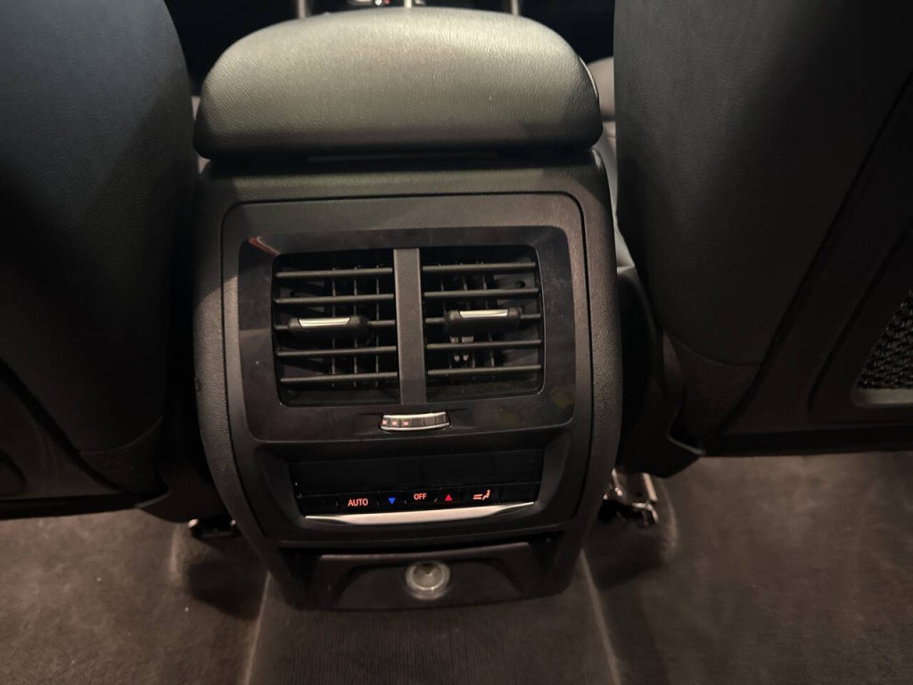 2019 BMW X4 Image 36