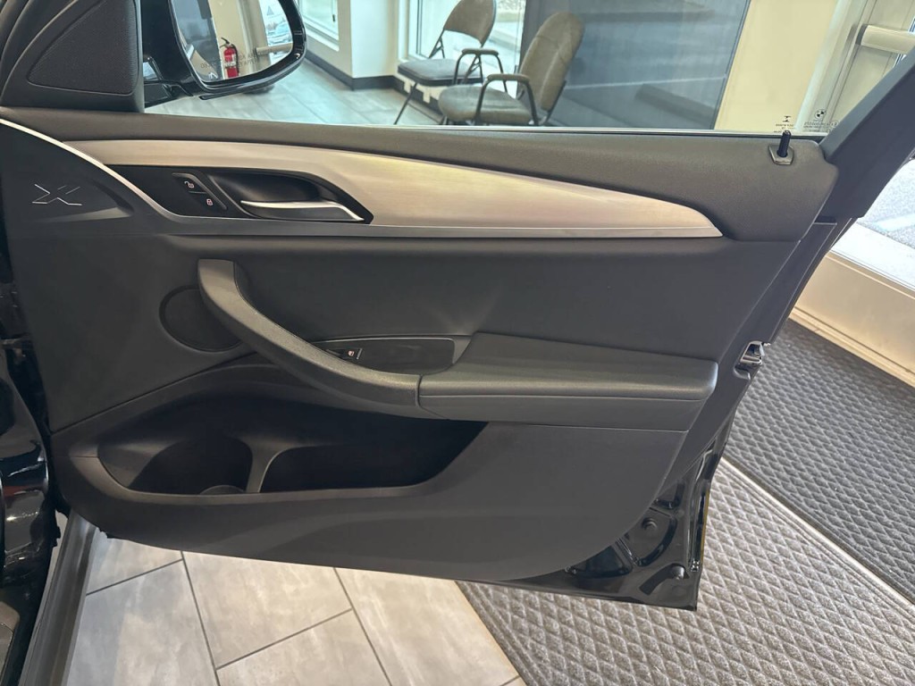 2019 BMW X4 Image 42