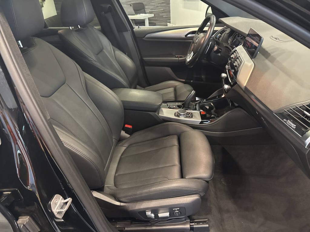 2019 BMW X4 Image 43