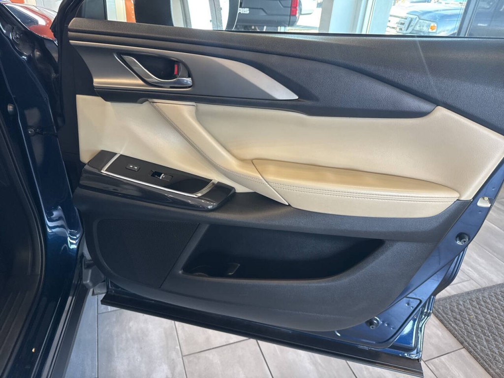 2018 Mazda CX-9 Image 17