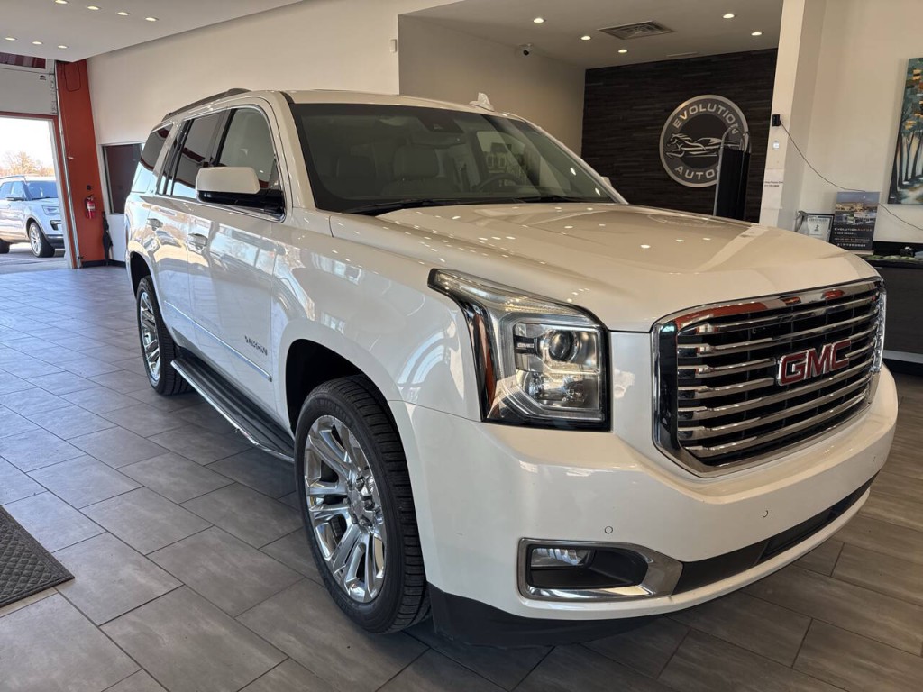 2018 GMC Yukon Image 2
