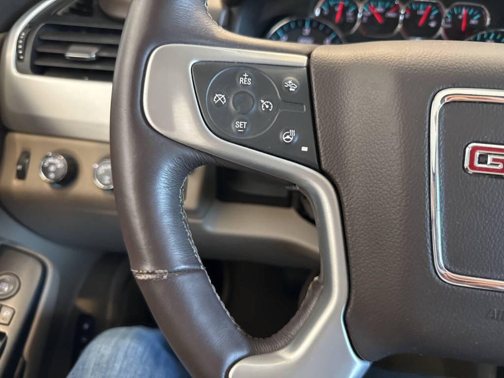 2018 GMC Yukon Image 37