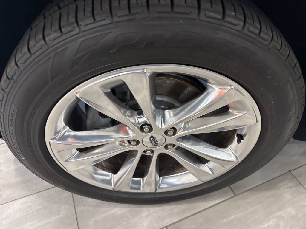 2018 Ford Explorer Image 9