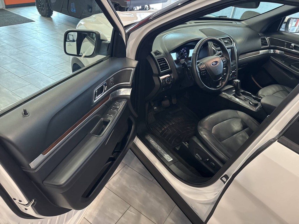 2018 Ford Explorer Image 21