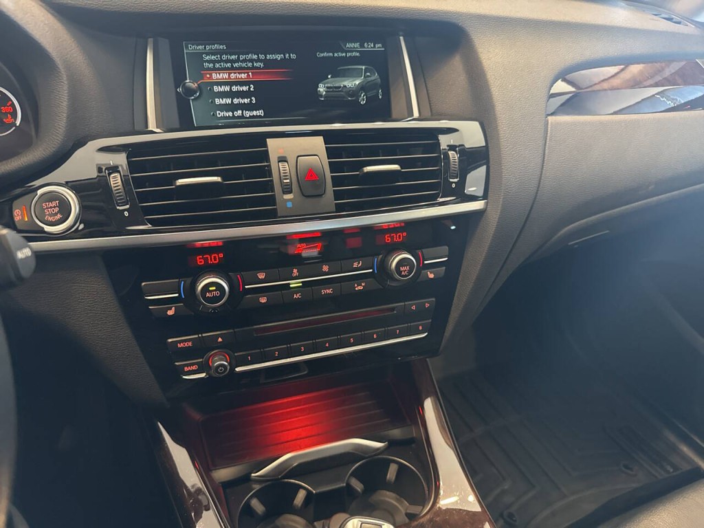 2017 BMW X3 Image 27