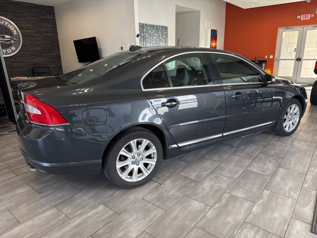 2010 Volvo S80 Image 7