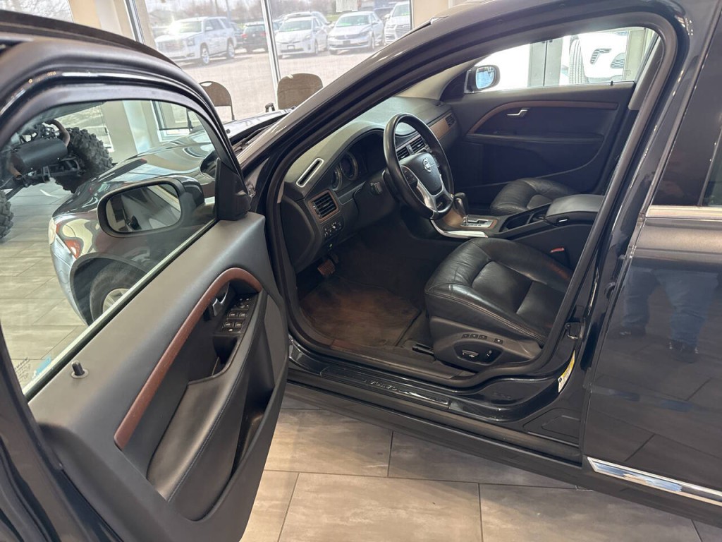 2010 Volvo S80 Image 12