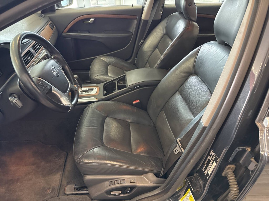 2010 Volvo S80 Image 14
