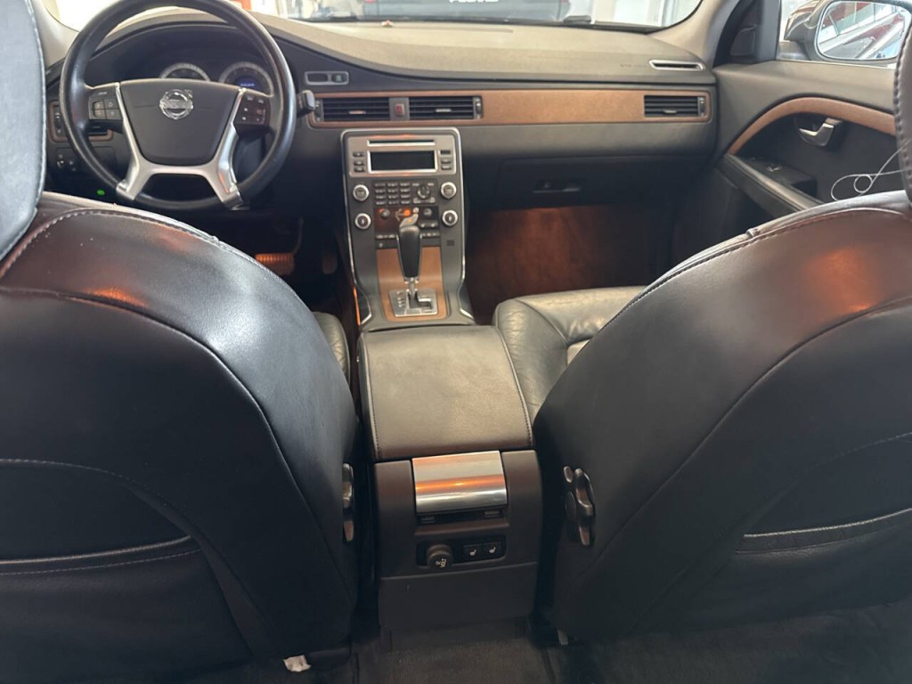 2010 Volvo S80 Image 26