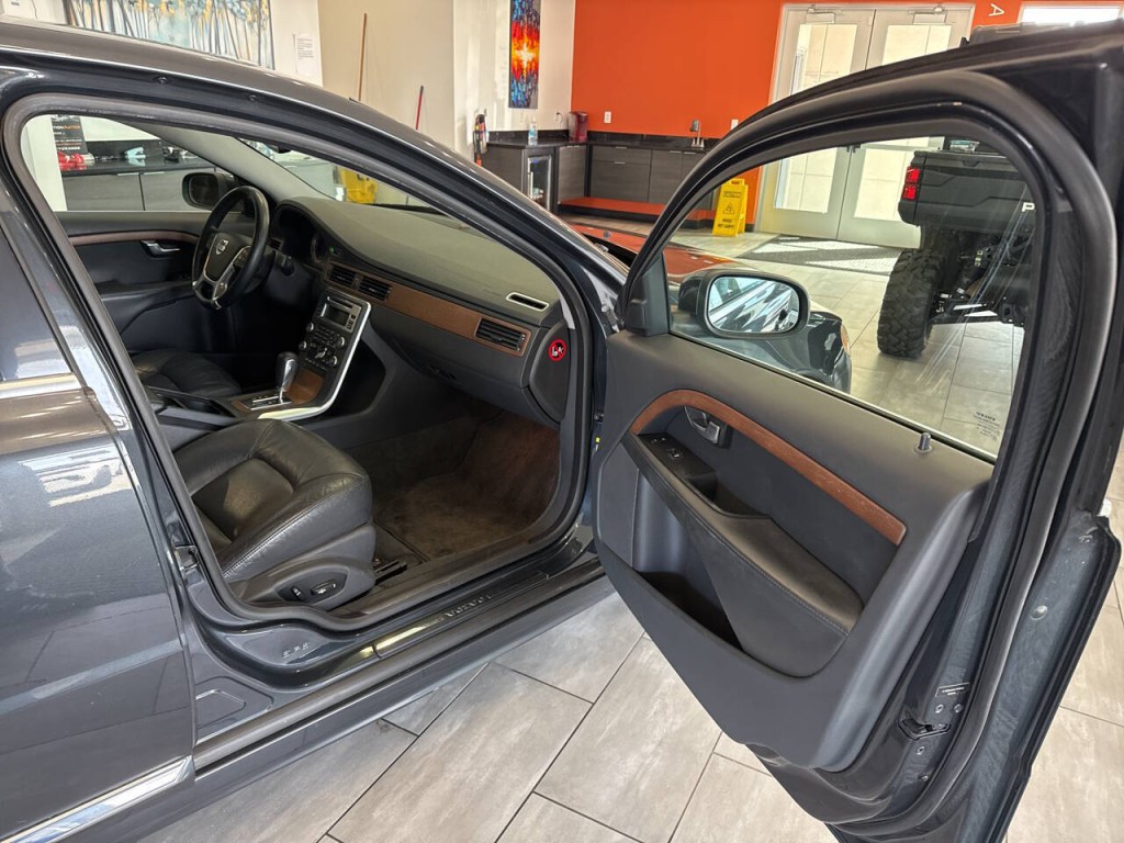 2010 Volvo S80 Image 34