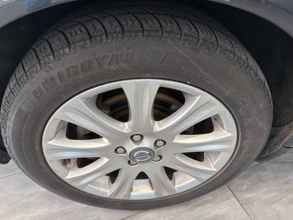 2010 Volvo S80 Image 41