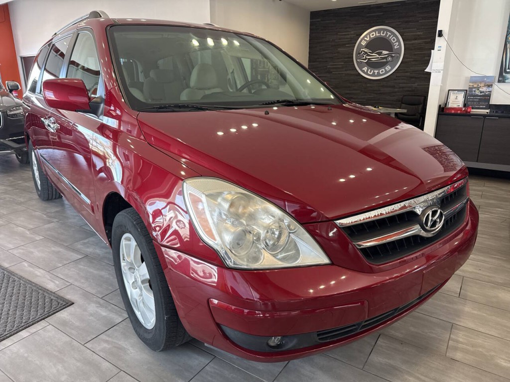 2007 Hyundai Entourage Image 33