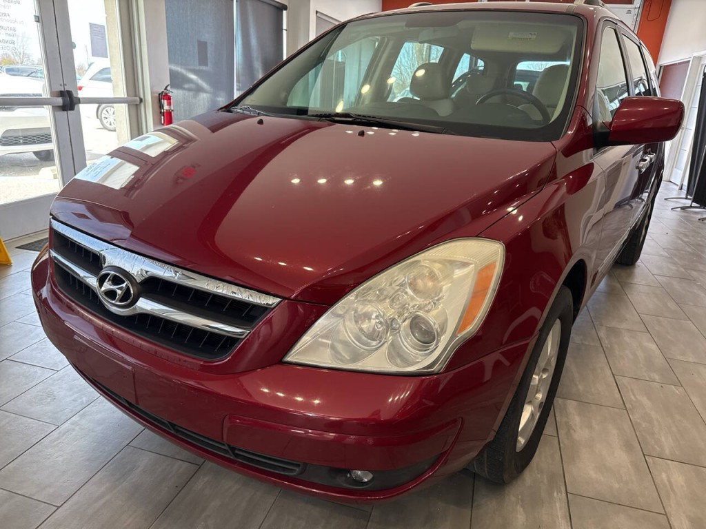 2007 Hyundai Entourage Image 35