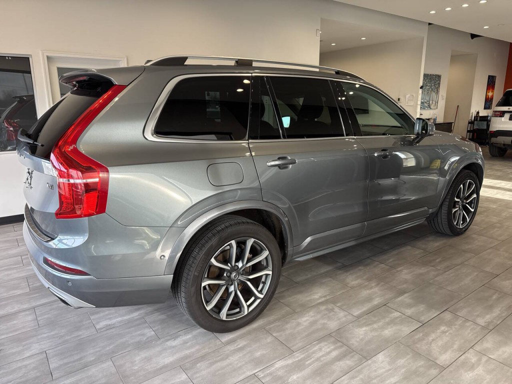 2018 Volvo XC90 Image 9