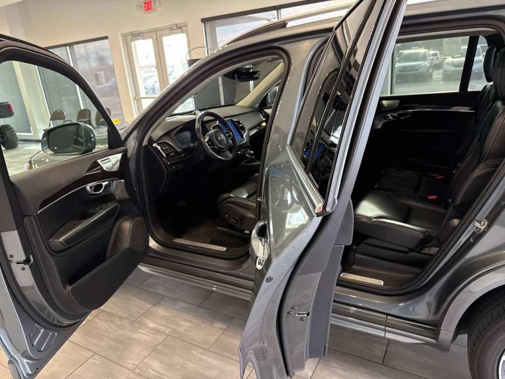 2018 Volvo XC90 Image 13