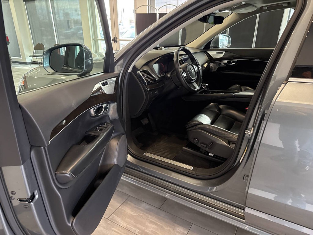 2018 Volvo XC90 Image 14