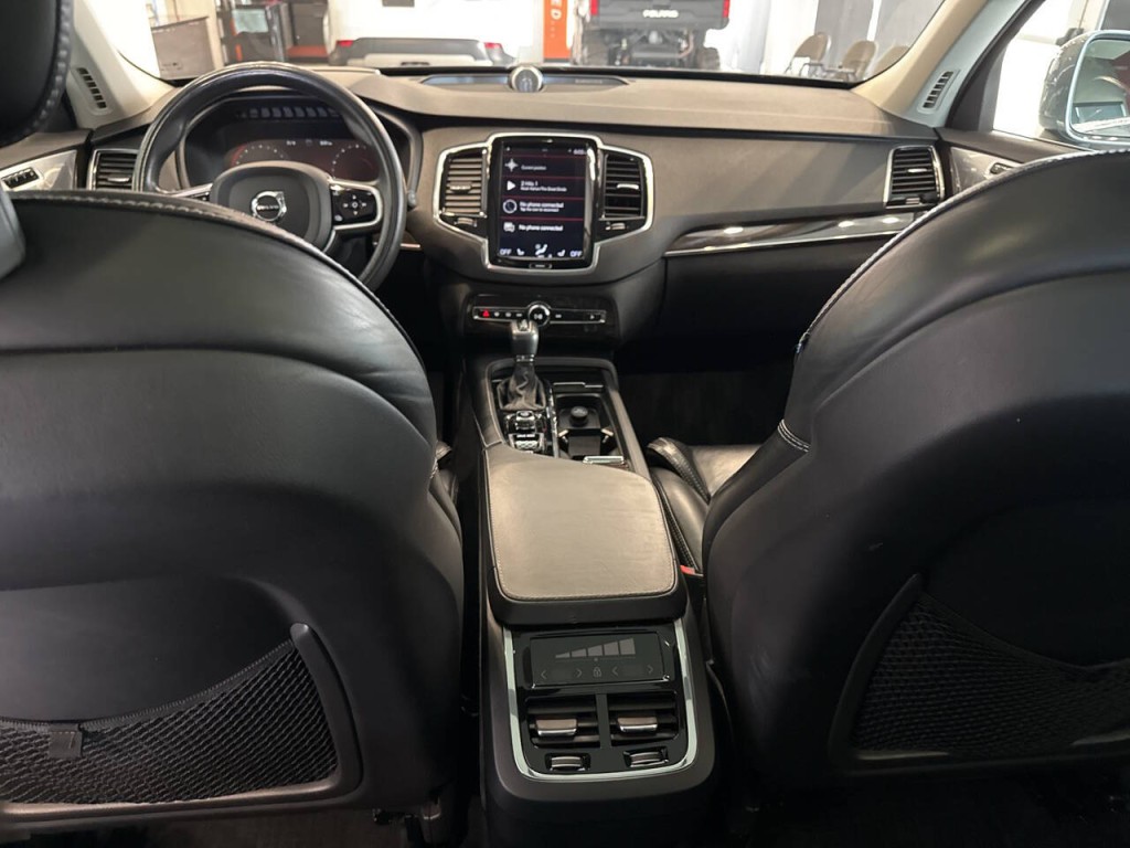 2018 Volvo XC90 Image 28