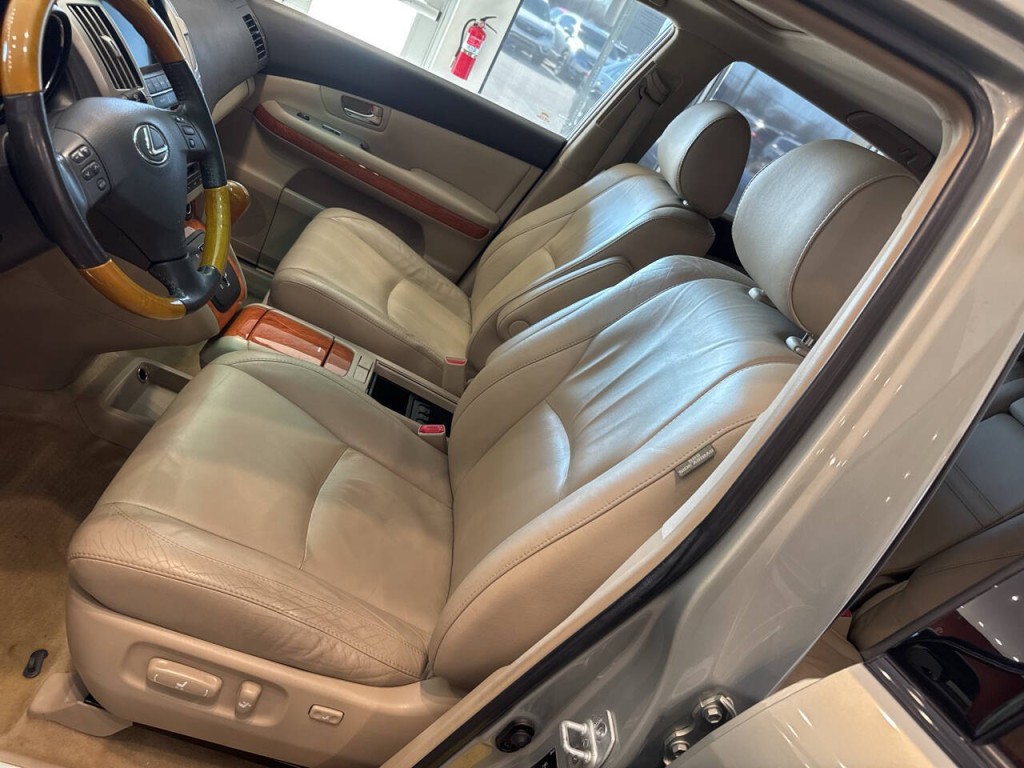 2007 Lexus RX 400h Image 24