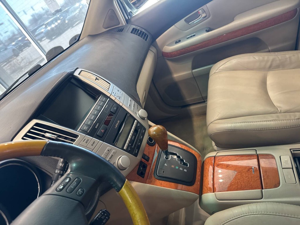 2007 Lexus RX 400h Image 25