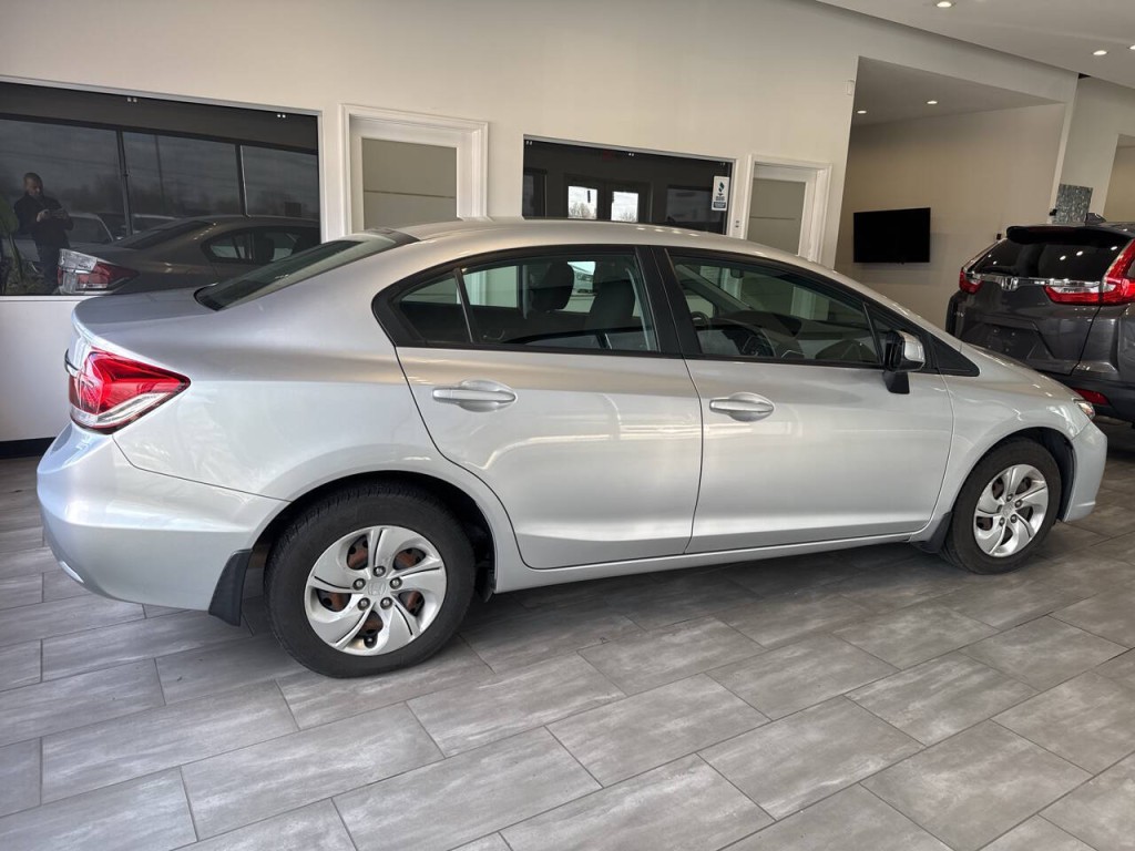 2013 Honda Civic Image 12