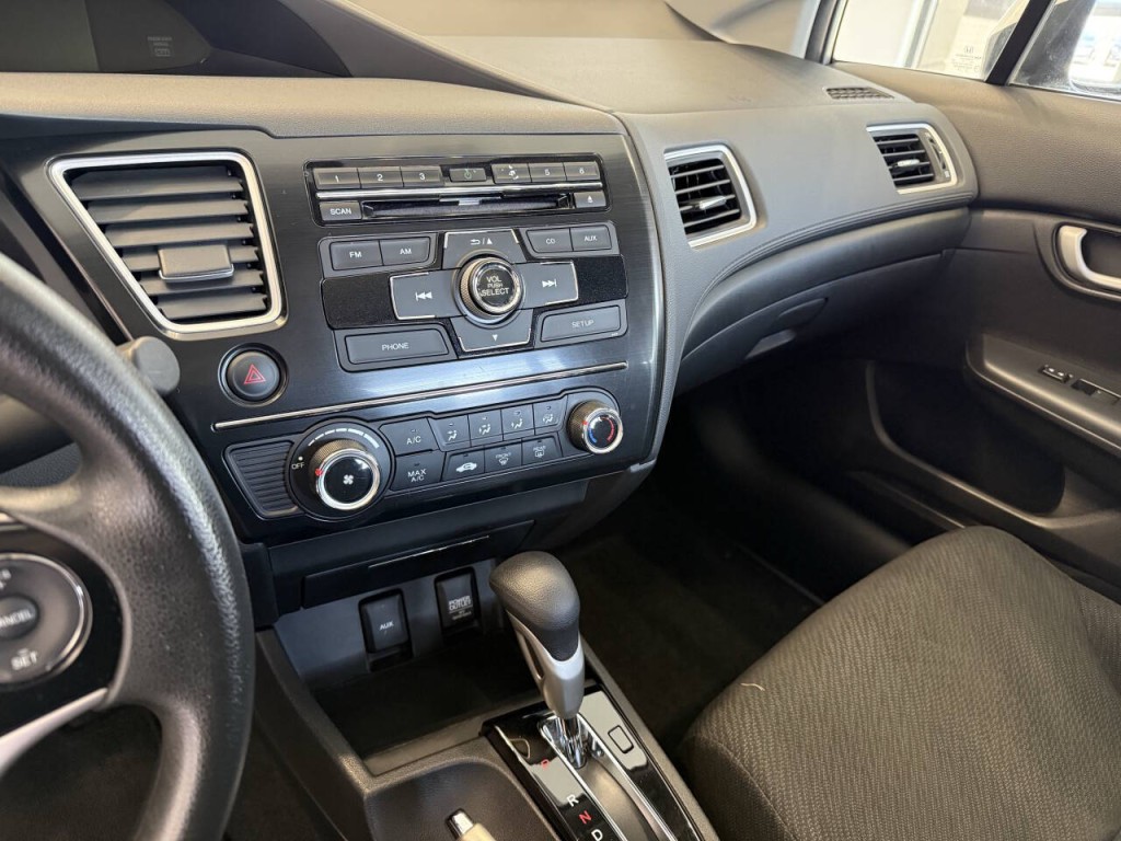 2013 Honda Civic Image 21