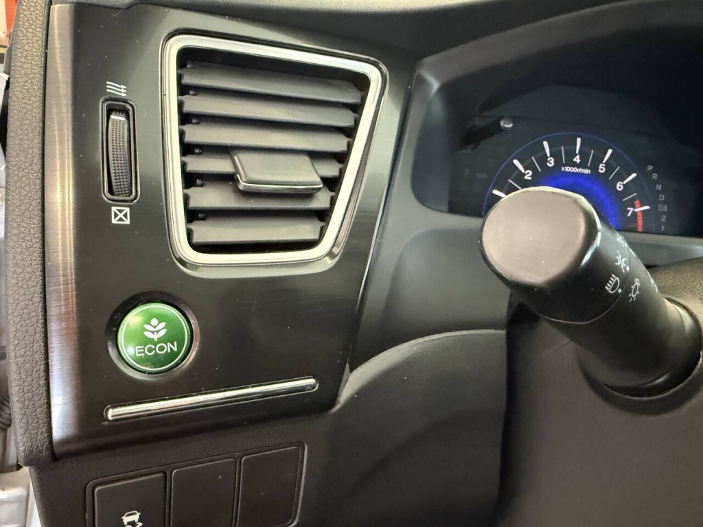 2013 Honda Civic Image 22