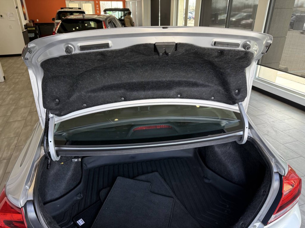 2013 Honda Civic Image 28