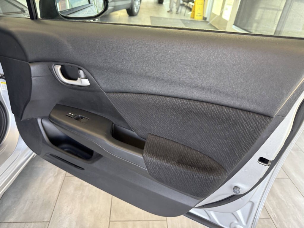 2013 Honda Civic Image 43