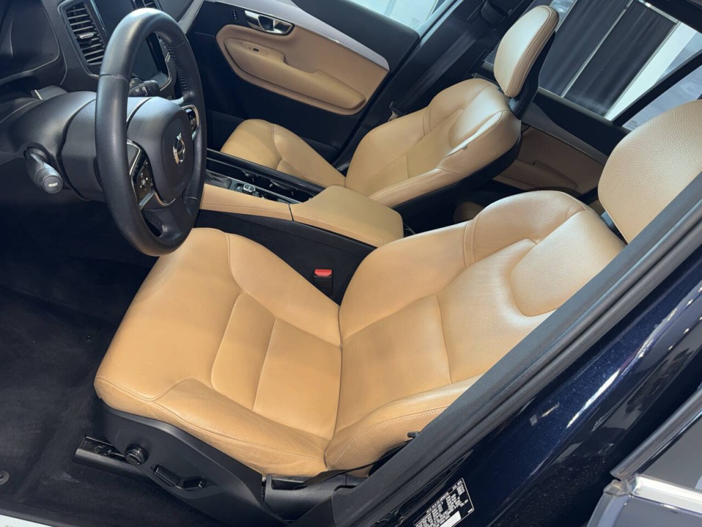 2017 Volvo XC90 Image 29