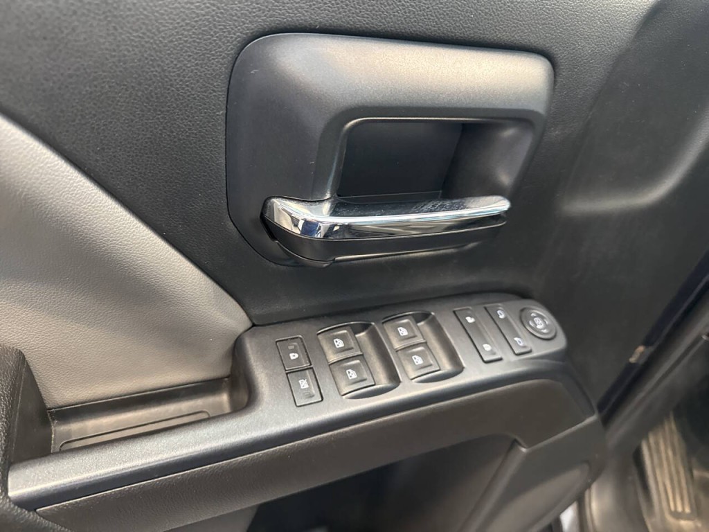2015 Chevrolet Silverado 1500 Image 24