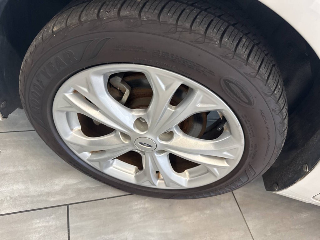 2012 Ford Fusion Image 11