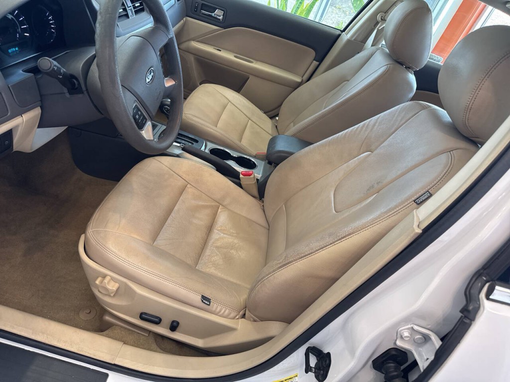 2012 Ford Fusion Image 23