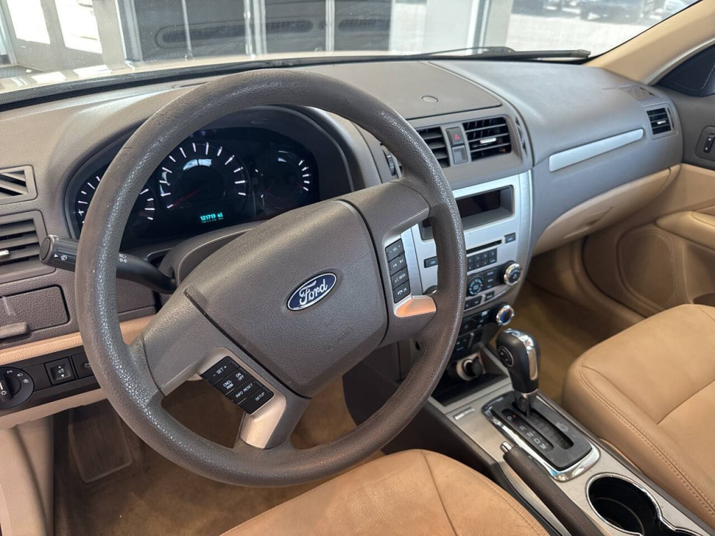 2012 Ford Fusion Image 25