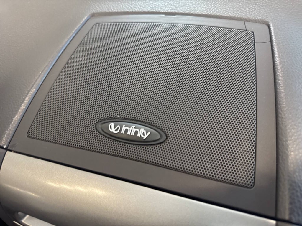 2011 Hyundai Santa Fe Image 26