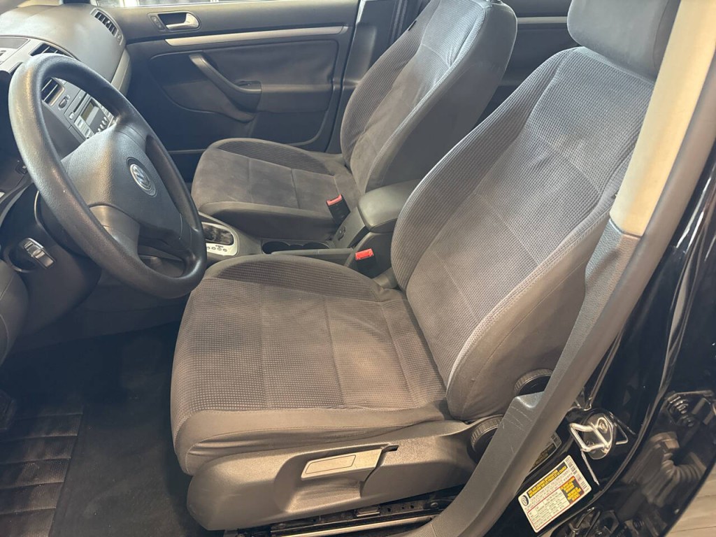 2007 Volkswagen Jetta Image 12