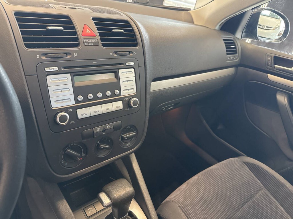 2007 Volkswagen Jetta Image 15