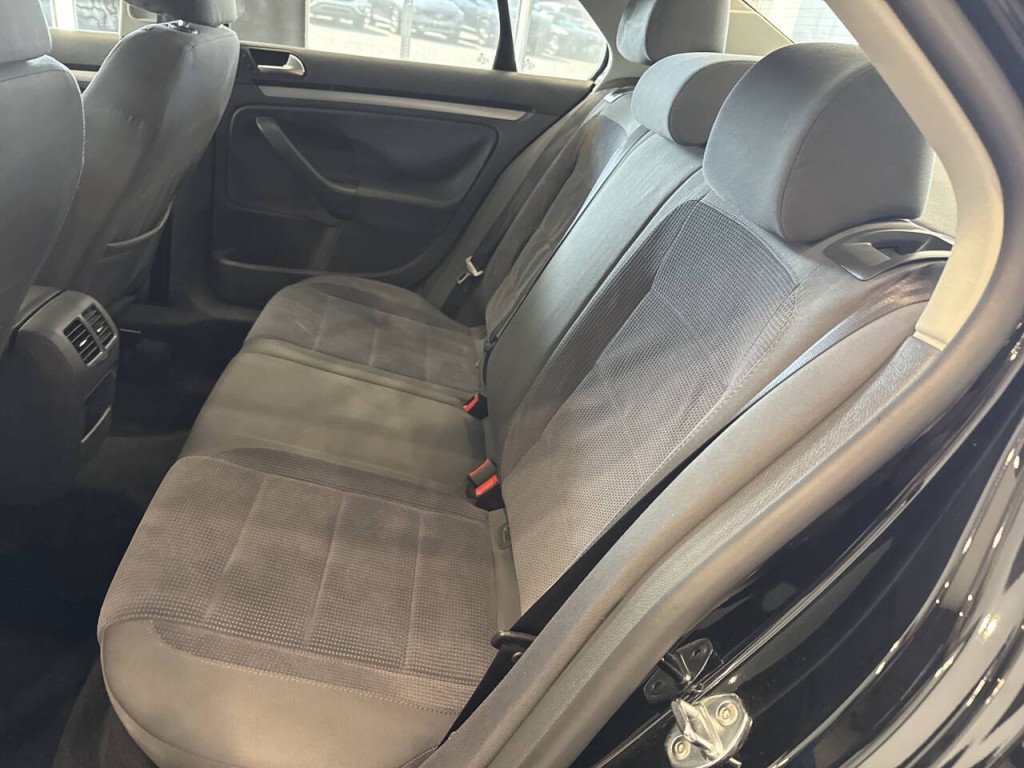 2007 Volkswagen Jetta Image 23