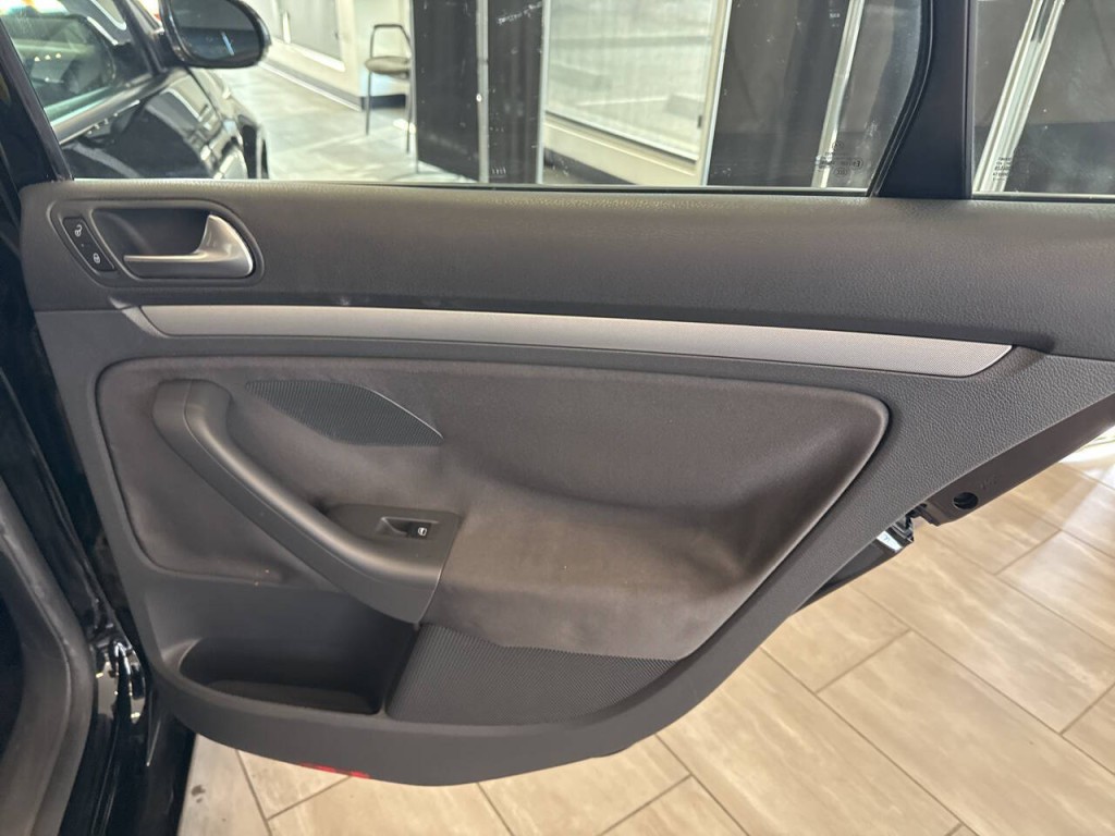 2007 Volkswagen Jetta Image 29