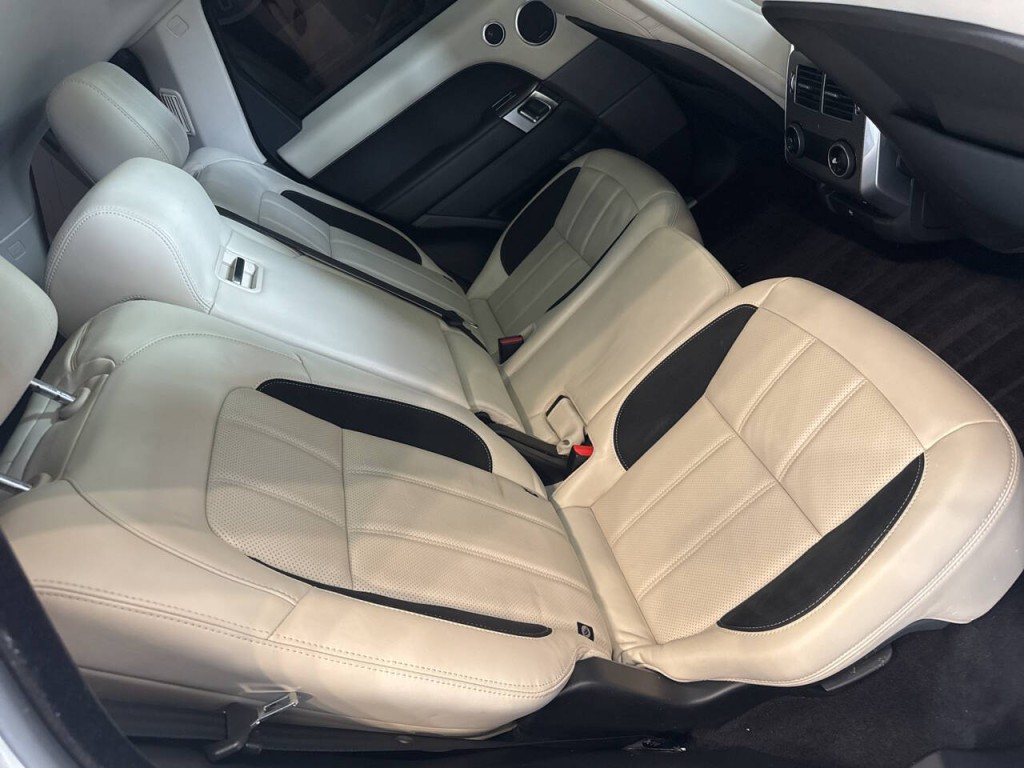 2018 Land Rover Range Rover Sport Image 26