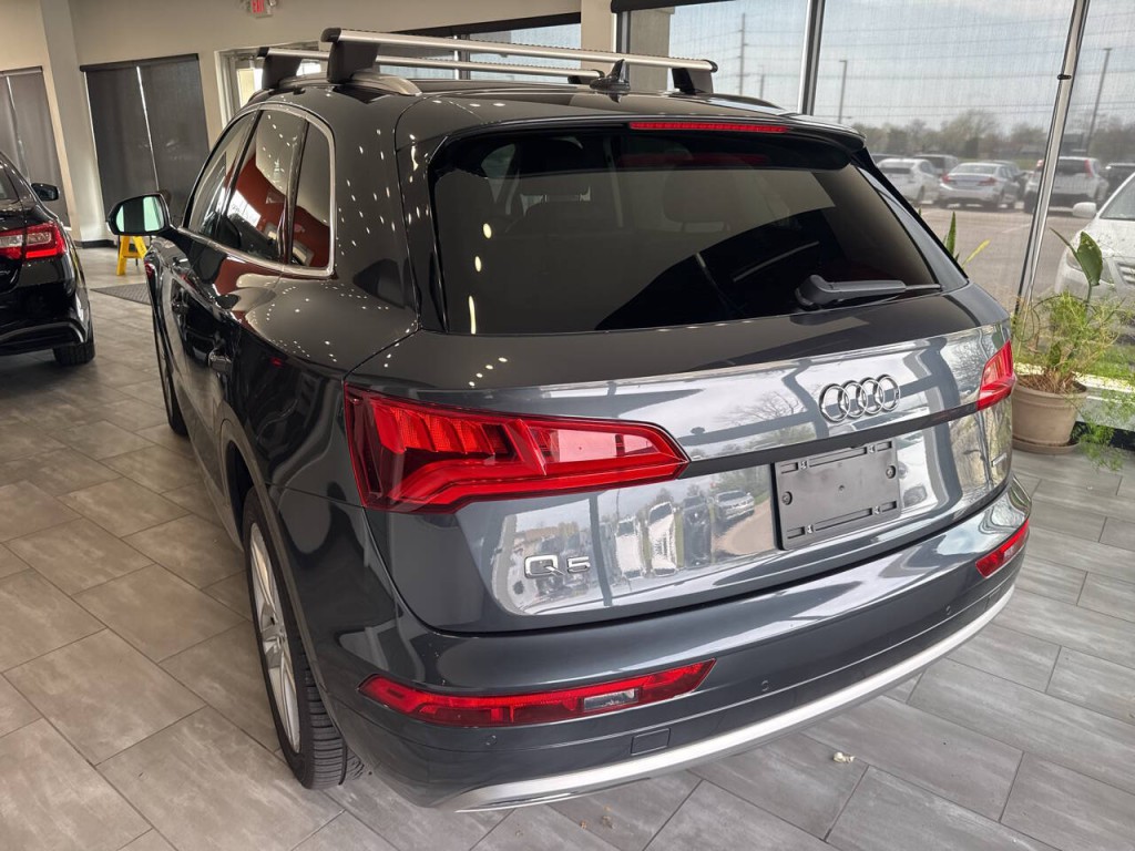 2019 Audi Q5 Image 11