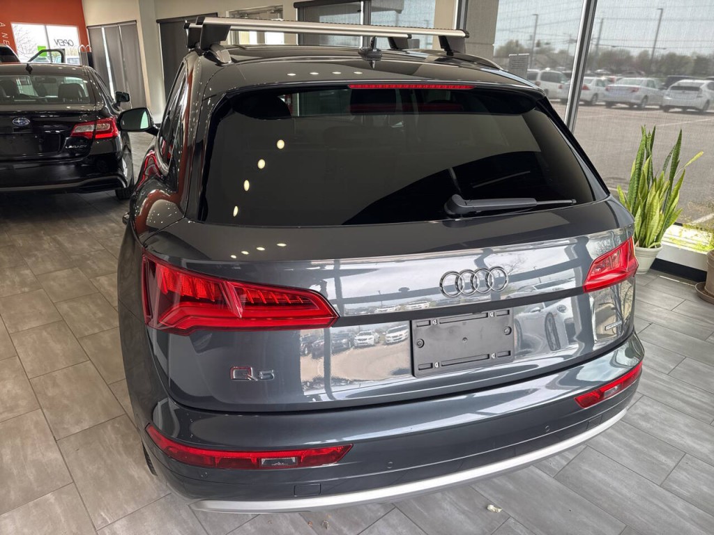 2019 Audi Q5 Image 12
