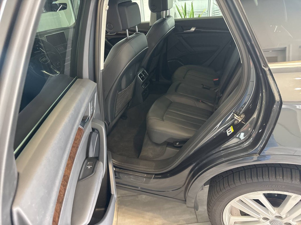 2019 Audi Q5 Image 25