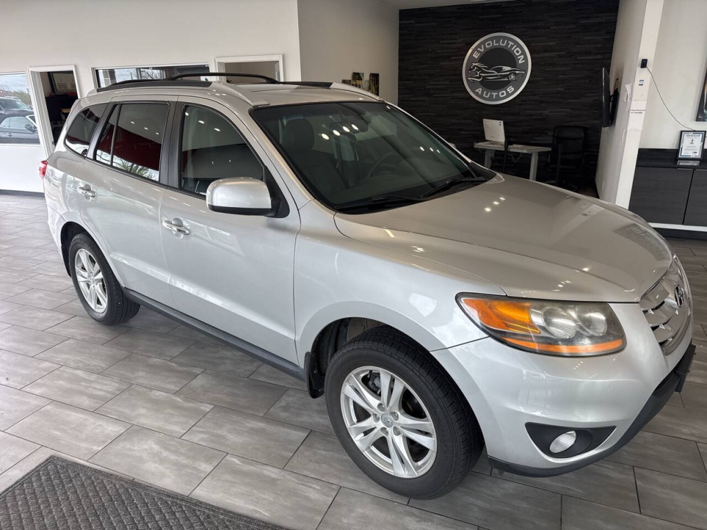 2011 Hyundai Santa Fe Image 4