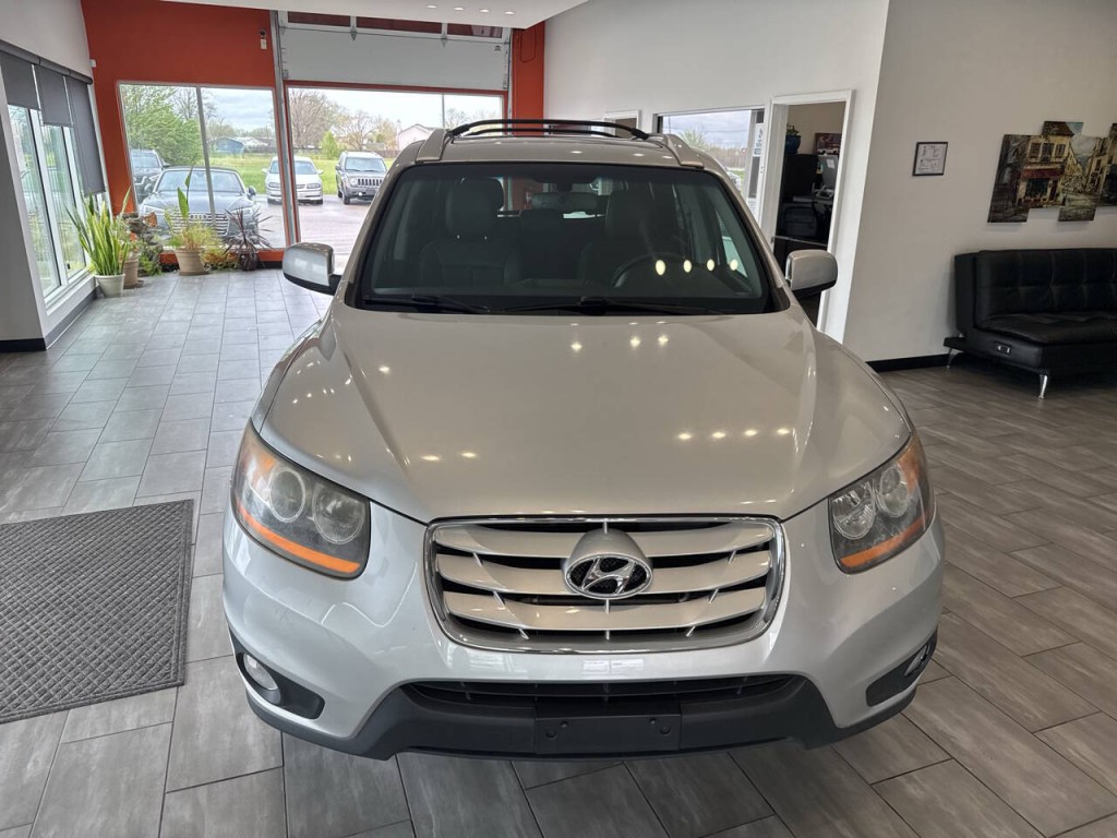 2011 Hyundai Santa Fe Image 6