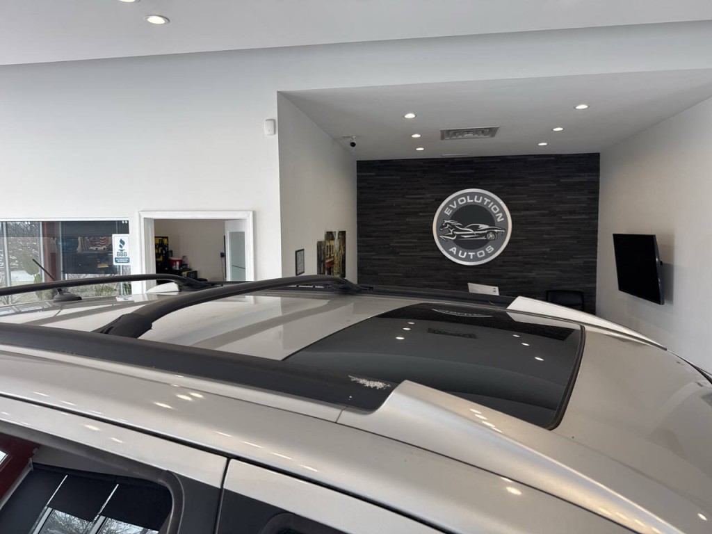 2011 Hyundai Santa Fe Image 13